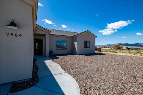 7564 E Sugarloaf St, Kingman, AZ 86401