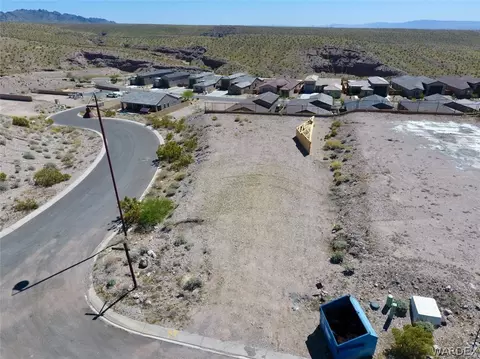 3294 Blacksmith Way, Bullhead City, AZ 86429