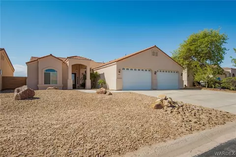 1698 E Valley Pkwy, Mohave Valley, AZ 86440