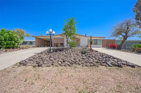 5730 S Iroquois Loop, Fort Mohave, AZ 86426