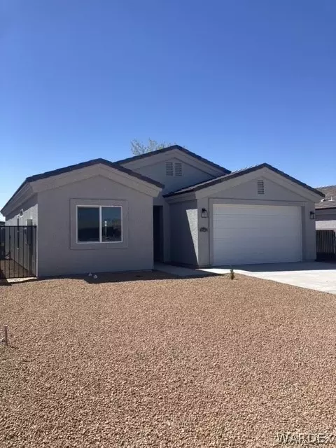 2142 Florence St, Kingman, AZ 86401