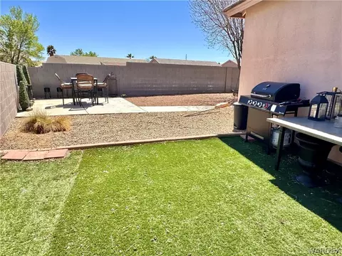 Exterior - 2028 John Wayne Dr, Kingman, AZ 86409 photo 13 of 13