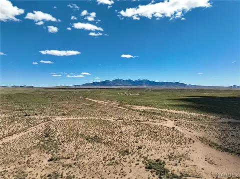 000 N Dennis Dr, Kingman, AZ 86402