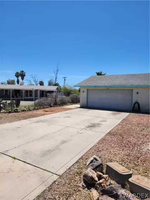 1391 E Ruby Way, Fort Mohave, AZ 86426 photo 4