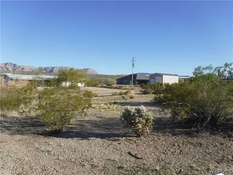 30039 N Haystack Cir, Meadview, AZ 86444 photo 7