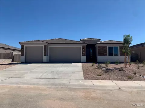 3296 Tiffany Ave, Kingman, AZ 86401