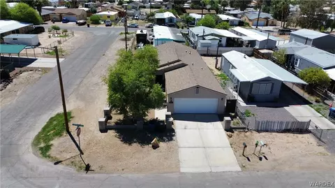 422 Patillo Dr, Bullhead City, AZ 86442