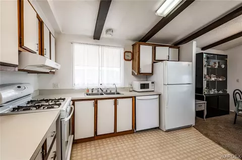 2440 E Suffock Ave, Kingman, AZ 86409 photo 5