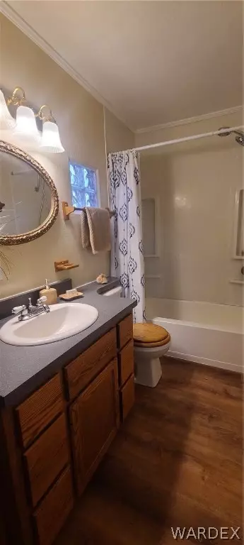 Bath - 4241 N Eagle Dr, Kingman, AZ 86409 photo 1 of 3