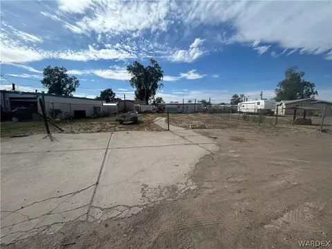 10111 River Delta Rd, Mohave Valley, AZ 86440