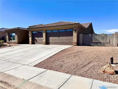 Exterior - 2245 Dollarhide Dr, Kingman, AZ 86409 photo 2 of 9