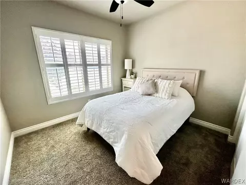 Bedroom - 2245 Dollarhide Dr, Kingman, AZ 86409 photo 3 of 10