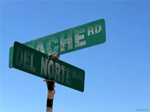 0000 E Pasadena Dr, Kingman, AZ 86401 photo 2