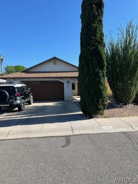 1712 Club Ave, Kingman, AZ 86409
