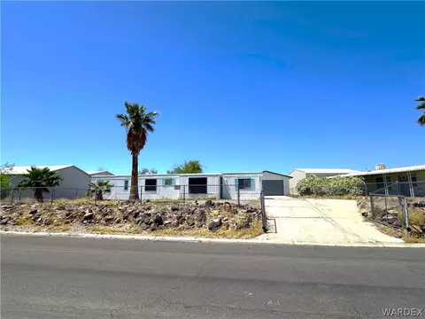 1621 Dean Dr, Bullhead City, AZ 86442
