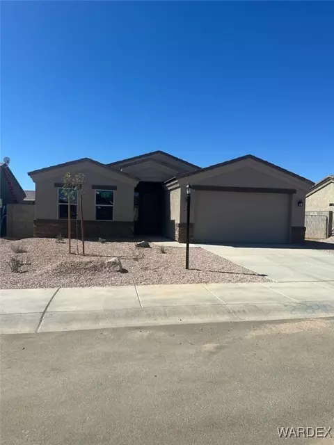 2890 E Cerro Vis, Kingman, AZ 86409