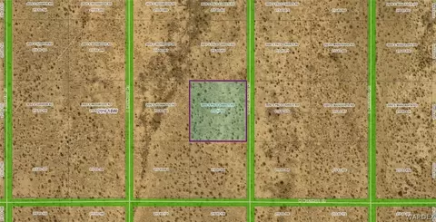 2693 Palo Christi Rd, Golden Valley, AZ 86413
