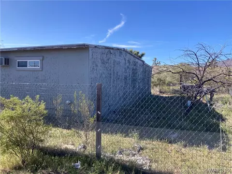 3696 22nd St, Dolan Springs, AZ 86441