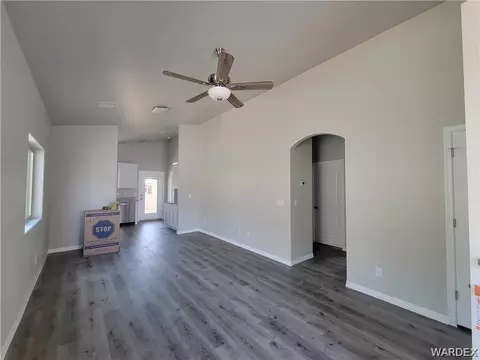 2990 E Devlin Ave, Kingman, AZ 86409 photo 3