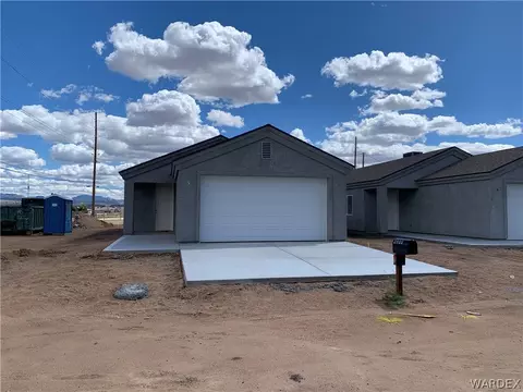 2990 E Devlin Ave, Kingman, AZ 86409