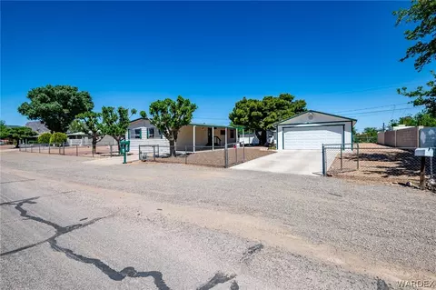 3105 E Neal Ave, Kingman, AZ 86409
