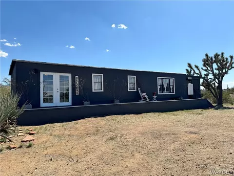 18660 Revena Dr, Dolan Springs, AZ 86441