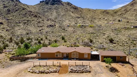 114 W Vock Canyon Rd, Kingman, AZ 86409