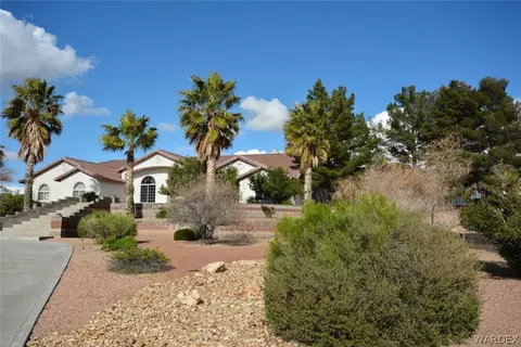2076 Delaware Dr, Kingman, AZ 86401