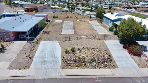 1521 Trane Rd, Bullhead City, AZ 86442