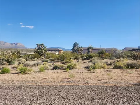 330 E Tusayan Dr, Meadview, AZ 86444
