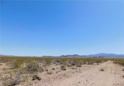 Lot 203 S Yavapai Road, Golden Valley, AZ 86413
