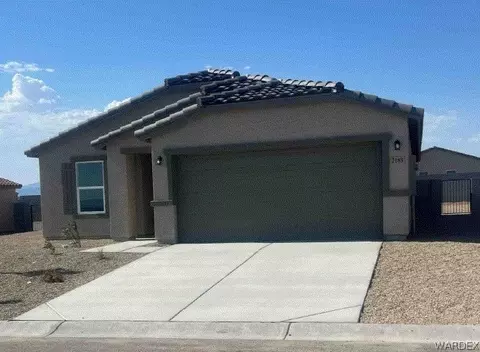 2183 E Snead Ave, Fort Mohave, AZ 86426