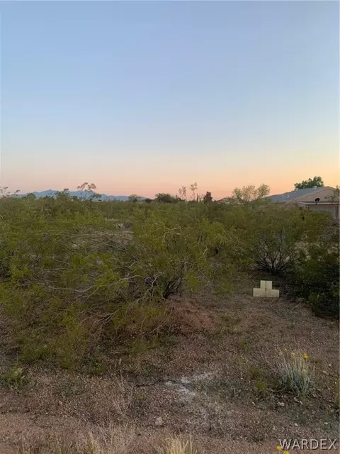7024 E Concho Pl, Kingman, AZ 86401