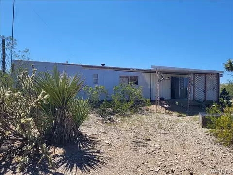 1525 W Las Vegas Dr, Meadview, AZ 86444
