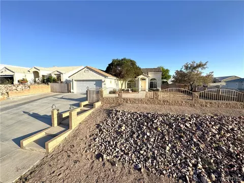 2416 N Ridge Ave, Bullhead City, AZ 86429