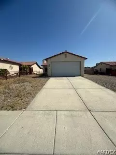 1670 Ash Ave, Bullhead City, AZ 86442