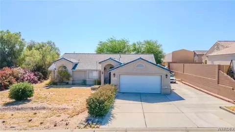 5263 S Van Mouwerick Dr, Fort Mohave, AZ 86426
