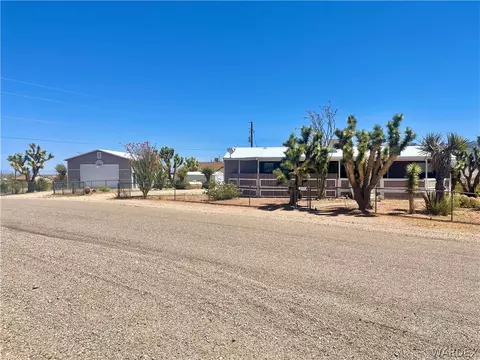 415 E Diamond Creek Cv, Meadview, AZ 86444