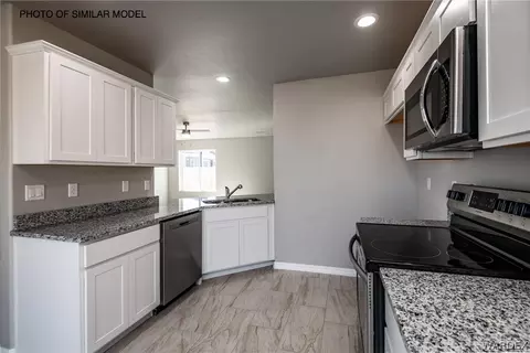 2725 E Devlin Ave, Kingman, AZ 86409 photo 5
