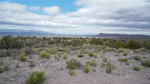 001 E Turquoise Dr, Kingman, AZ 86401 photo 2