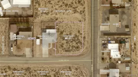 7151 E Agua Fria Dr, Kingman, AZ 86401