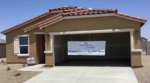 2207 E Snead Ave, Fort Mohave, AZ 86426
