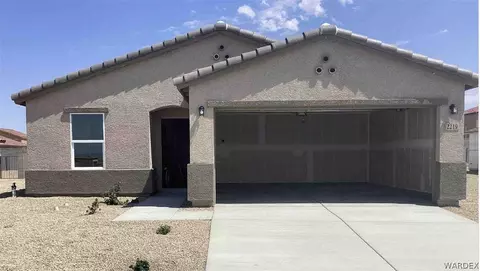2219 E Snead Ave, Fort Mohave, AZ 86426