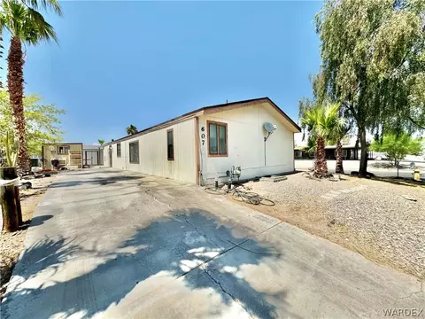 607 Palo Verde Dr, Bullhead City, AZ 86442