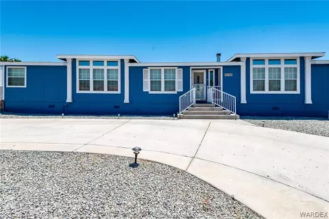 1590 Kyle Ave, Bullhead City, AZ 86442