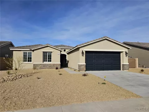 497 Mcalister Dr, Bullhead City, AZ 86442