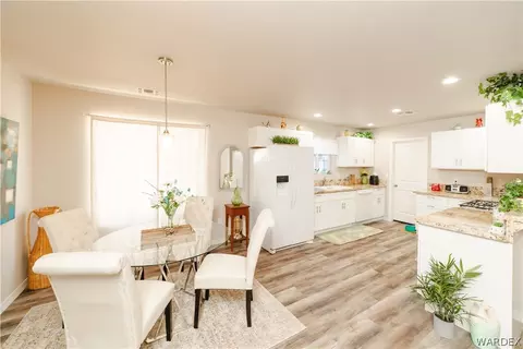 2855 E Devlin Ave, Kingman, AZ 86409 photo 8