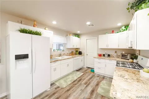 2855 E Devlin Ave, Kingman, AZ 86409 photo 4