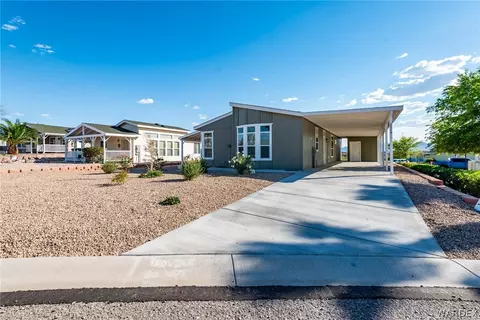 2504 Heather St, Bullhead City, AZ 86429