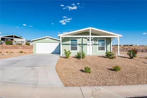 2528 Heather St, Bullhead City, AZ 86429
